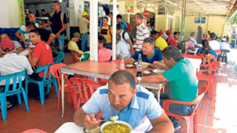 Los mayores contribuciones a la variación anual volvieron a ser de alimentos y bebidas no alcohólicas, alojamiento, agua, electricidad, gas y otros combustibles, transporte, restaurantes y hoteles y bienes y servicios diversos. Los mayores contribuciones a la variación anual volvieron a ser de alimentos y bebidas no alcohólicas, alojamiento, agua, electricidad, gas y otros combustibles, transporte, restaurantes y hoteles y bienes y servicios diversos.