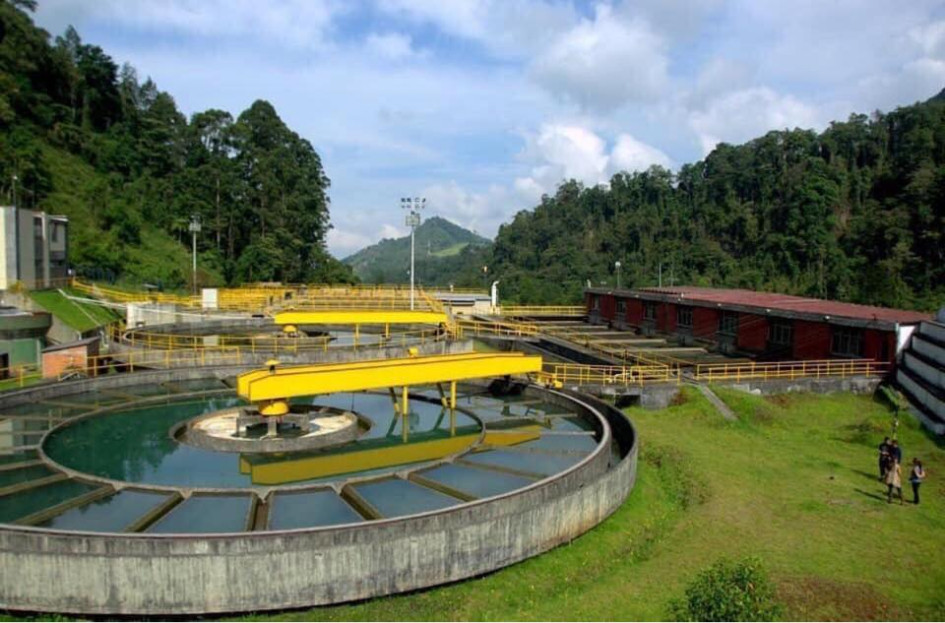 La planta de abastecimiento Luis Prieto Gómez, ubicada en la vereda Gallinazo de Villamaría (Caldas) recibió anoche agua turbia a causa de las fuertes lluvias registradas en la región centrosur del departamento. La planta de abastecimiento Luis Prieto Gómez, ubicada en la vereda Gallinazo de Villamaría (Caldas) recibió anoche agua turbia a causa de las fuertes lluvias registradas en la región centrosur del departamento.