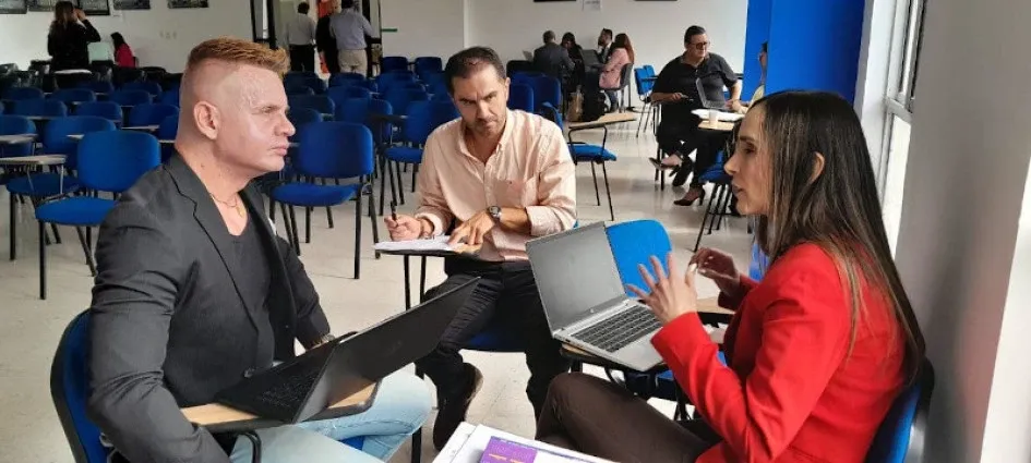 De las mesas de conciliación, que duraron tres días, participaron 10 EPS, 24 prestadores privados y 29 públicos. En la imagen, algunos representantes de las entidades. Mesas de concertación