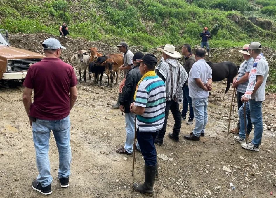 A pesar de que se había decidido que no habría Feria Ganadera, los ganadores la hicieron. A pesar de que se había decidido que no habría Feria Ganadera, los ganadores la hicieron.