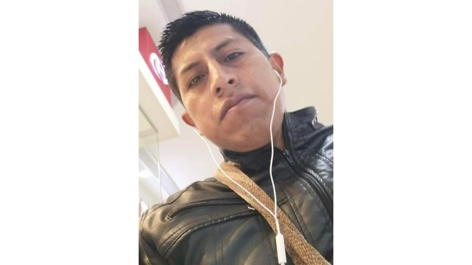 El concejal Wilson Andrés Bomba Piamba, de 31 años, alcanzó a ser remitido a un centro asistencial, pero llegó sin signos vitales. El concejal Wilson Andrés Bomba Piamba, de 31 años, alcanzó a ser remitido a un centro asistencial, pero llegó sin signos vitales.