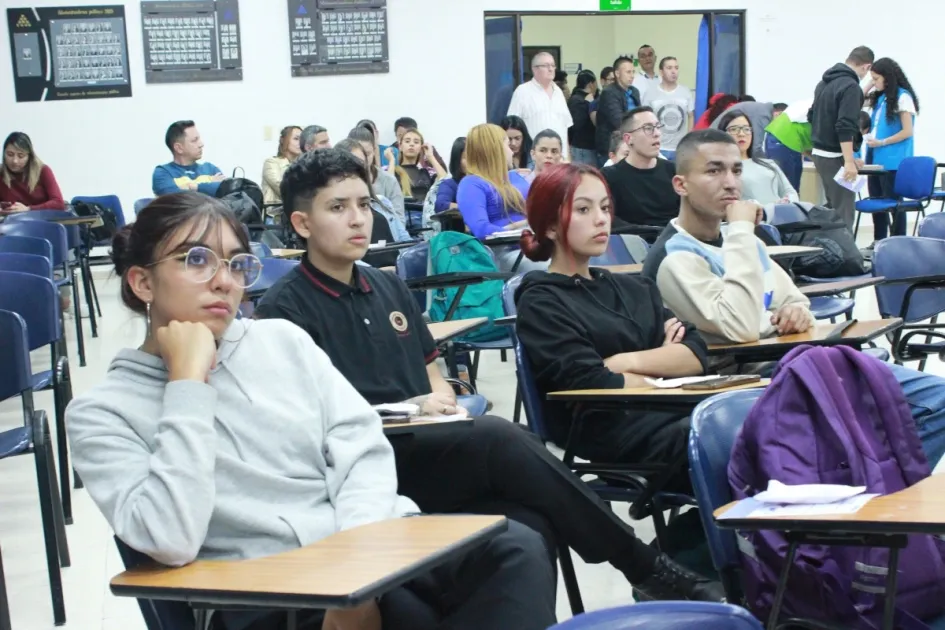 Las inscripciones están abiertas durante marzo. Las inscripciones están abiertas durante marzo.