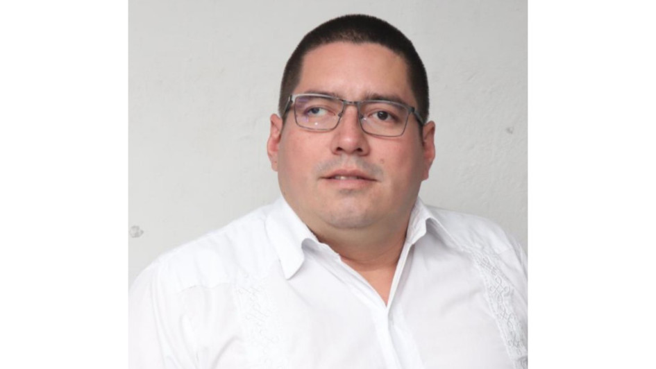 El exconcejal de Pácora Jhon Alexánder Alzate, apodado Malojo, buscará por tercera vez una curul en la corporación municipal, con el aval del Partido Conservador. El exconcejal de Pácora Jhon Alexánder Alzate, apodado Malojo, buscará por tercera vez una curul en la corporación municipal, con el aval del Partido Conservador.
