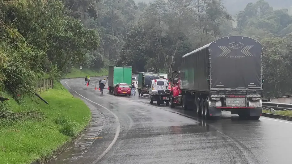 Los vehículos detenidos en el sector de Sabinas. Los vehículos detenidos en el sector de Sabinas.