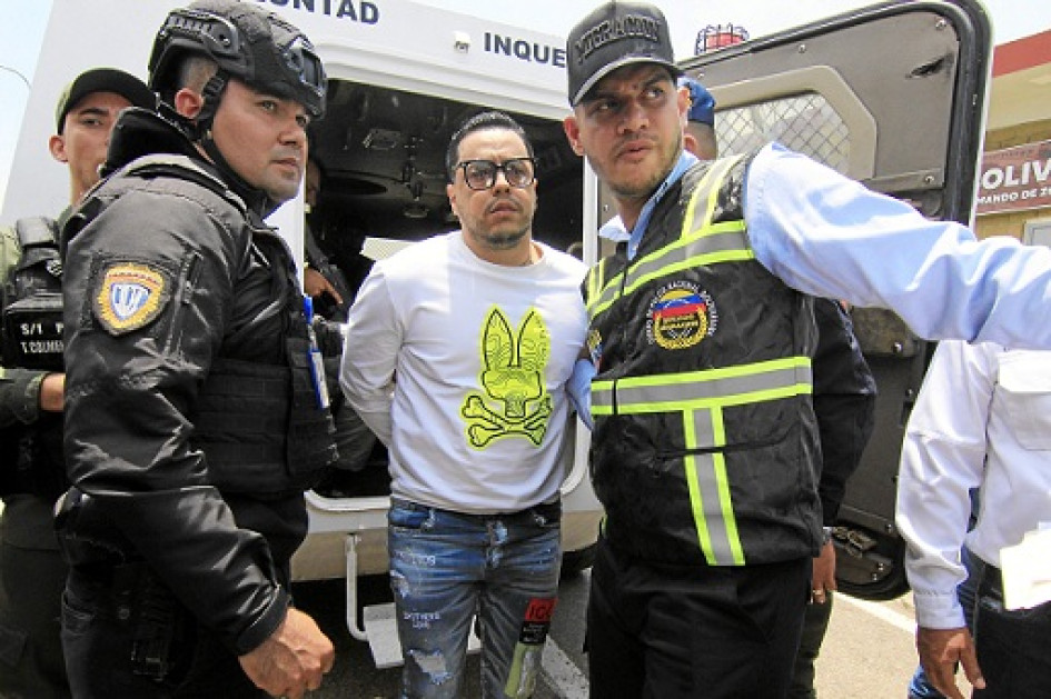 Foto | EFE | LA PATRIA Alias "Castor", quien con su bacrim Los Costeños causa terror en Barranquilla, estaba detenido en una cárcel en Caracas desde 2019, pero su extradición no se pudo lograr en el momento de la captura debido a la ruptura de relaciones diplomáticas entre Colombia y Venezuela. Foto | EFE | LA PATRIA Alias "Castor", quien con su bacrim Los Costeños causa terror en Barranquilla, estaba detenido en una cárcel en Caracas desde 2019, pero su extradición no se pudo lograr en el momento de la captura debido a la ruptura de relaciones diplomáticas entre Colombia y Venezuela.