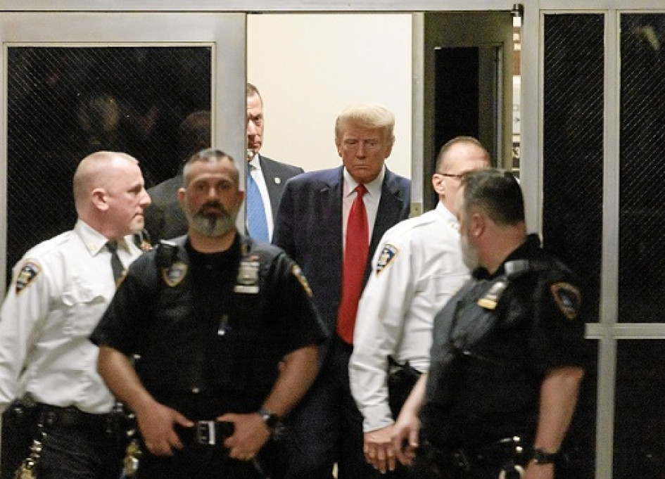 Foto | EFE | LA PATRIA Trump responde a su imputación con victimismo, agresividad y electoralismo. Foto | EFE | LA PATRIA Trump responde a su imputación con victimismo, agresividad y electoralismo.