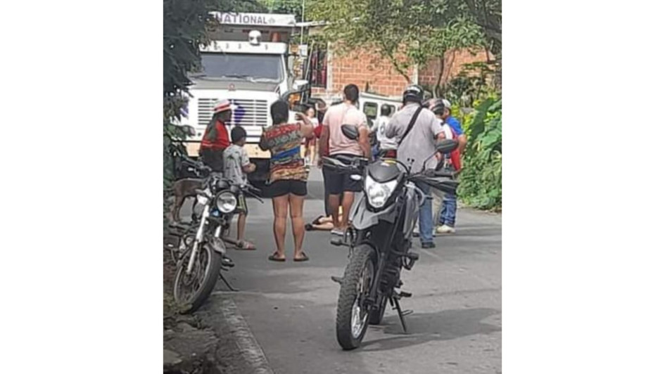 El accidente ocurrió en el barrio Los Mangos. La paciente debió ser trasladada al hospital del municipio. El accidente ocurrió en el barrio Los Mangos. La paciente debió ser trasladada al hospital del municipio.