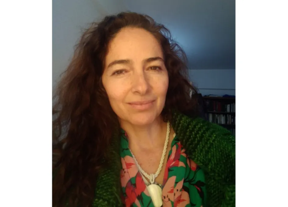 Yadi María Henao, ingeniera y escritora samaneña, residente en Argentina.