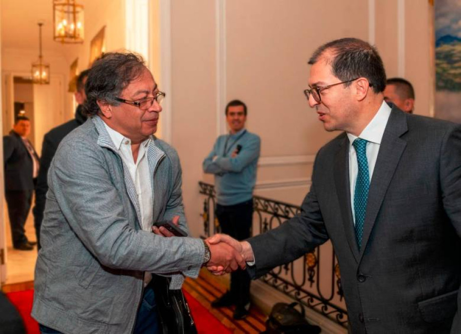 La de este lunes de Pascua fue la tercera reunión del 2023 entre Gustavo Petro (izquierda) y Francisco Barbosa (derecha). La de este lunes de Pascua fue la tercera reunión del 2023 entre Gustavo Petro (izquierda) y Francisco Barbosa (derecha).