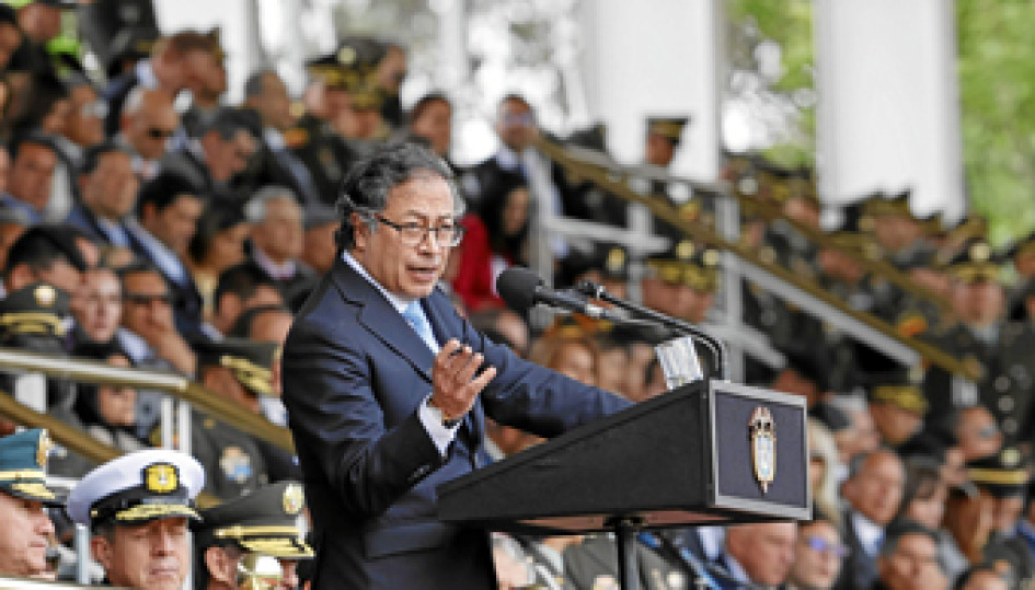 Foto | EFE | LA PATRIA El presidente, Gustavo Petro, a través de Twitter, su red social favorita, cuestiona todos los días a los medios de comunicación. Foto | EFE | LA PATRIA El presidente, Gustavo Petro, a través de Twitter, su red social favorita, cuestiona todos los días a los medios de comunicación.