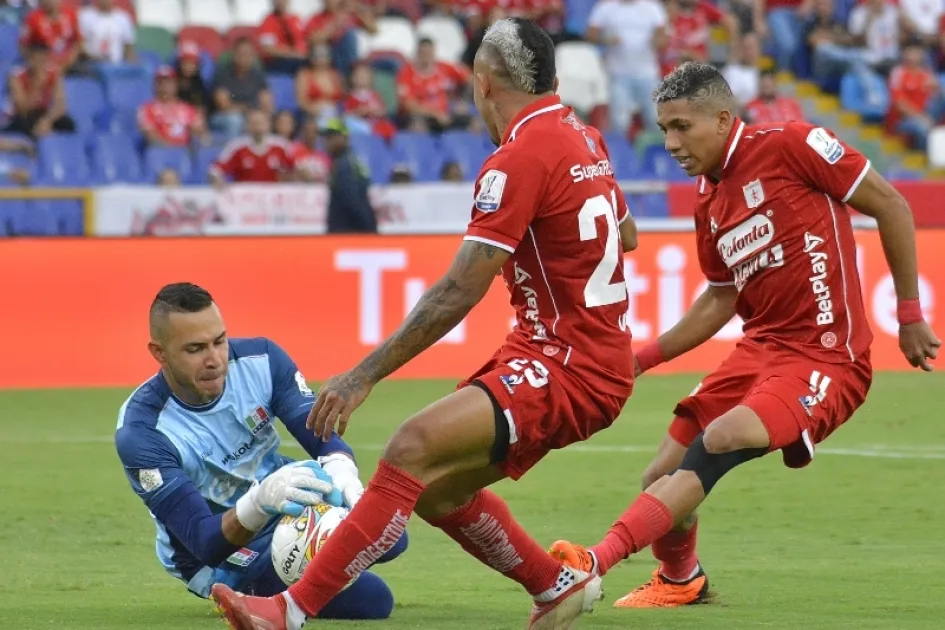 Éder Chaux, con sus actuaciones, fue elegido figura del partido entre América y Once Caldas. Éder Chaux, con sus actuaciones, fue elegido figura del partido entre América y Once Caldas.