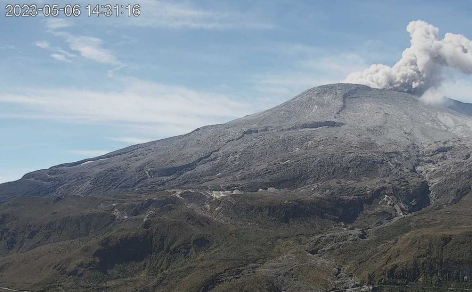 Así lucía en la mañana de este sábado el volcán Nevado del Ruiz. Así lucía en la mañana de este sábado el volcán Nevado del Ruiz.