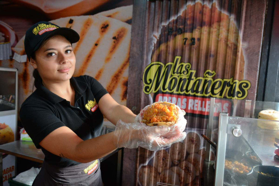 Foto / Freddy Arango / LA PATRIA La Montañera, es uno de los cuatros restaurantes de arepas rellenas que aparece ne la lista de recomendados. Foto / Freddy Arango / LA PATRIA La Montañera, es uno de los cuatros restaurantes de arepas rellenas que aparece ne la lista de recomendados.
