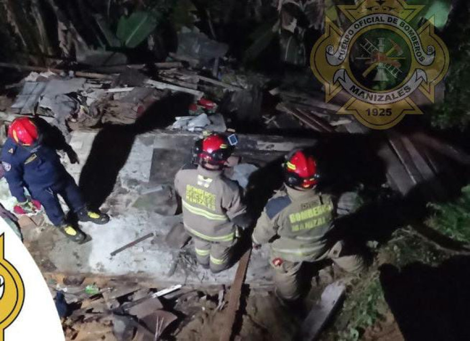 El evento ocurrió sobre las 8 de la noche de este martes. Según el reporte del Cuerpo Oficial de Bomberos de Manizales, no hubo personas heridas ni atrapadas. El evento ocurrió sobre las 8 de la noche de este martes. Según el reporte del Cuerpo Oficial de Bomberos de Manizales, no hubo personas heridas ni atrapadas.