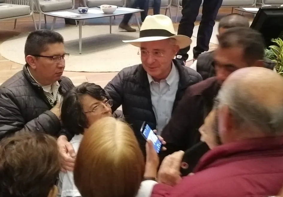 Álvaro Uribe Vélez, expresidente de Colombia. Álvaro Uribe Vélez, expresidente de Colombia.