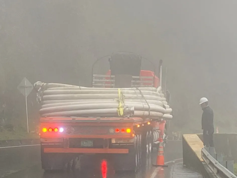 Este camión llegó este martes con tubería para construir las líneas alternas que permitirán el regreso del gas natural al Eje Cafetero y Valle del Cauca. Este camión llegó este martes con tubería para construir las líneas alternas que permitirán el regreso del gas natural al Eje Cafetero y Valle del Cauca.