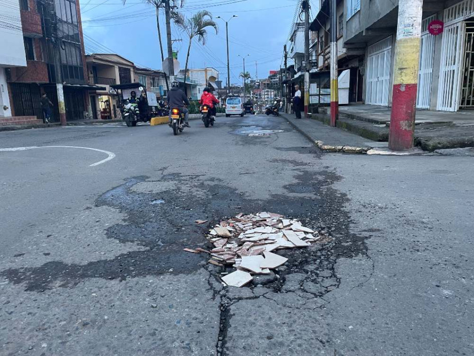 No es queja nueva. Desde hace tres meses los ciudadanos exigen el reparo de la malla vial. No es queja nueva. Desde hace tres meses los ciudadanos exigen el reparo de la malla vial.
