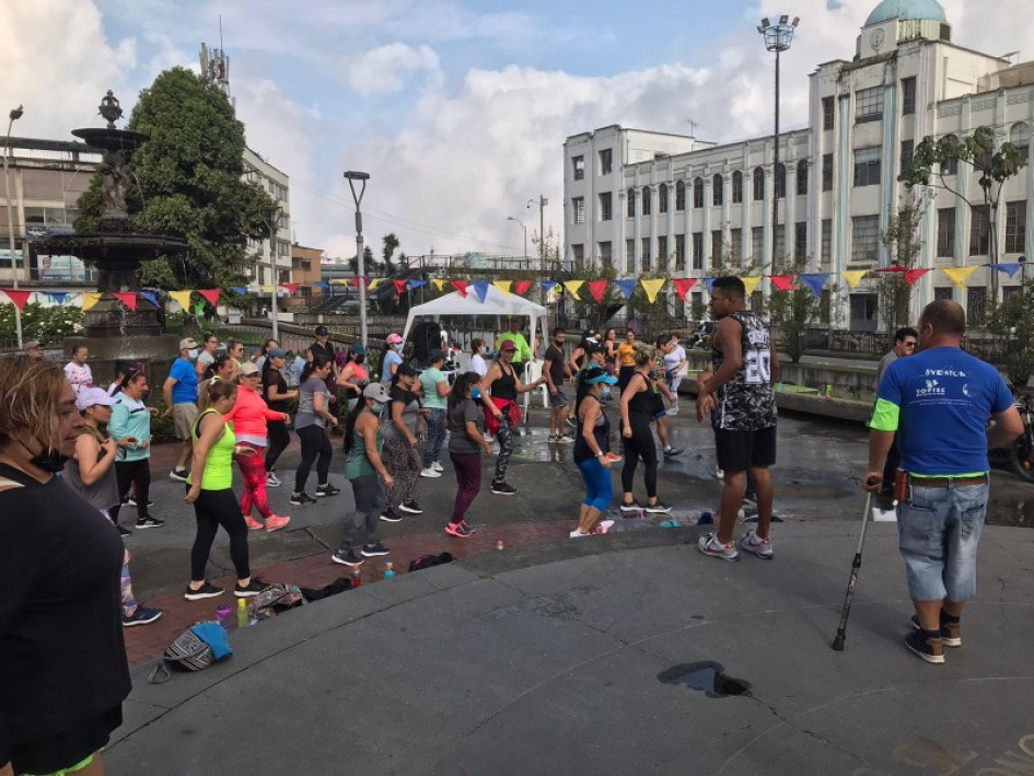 Ciclovía en Manizales Ciclovía en Manizales