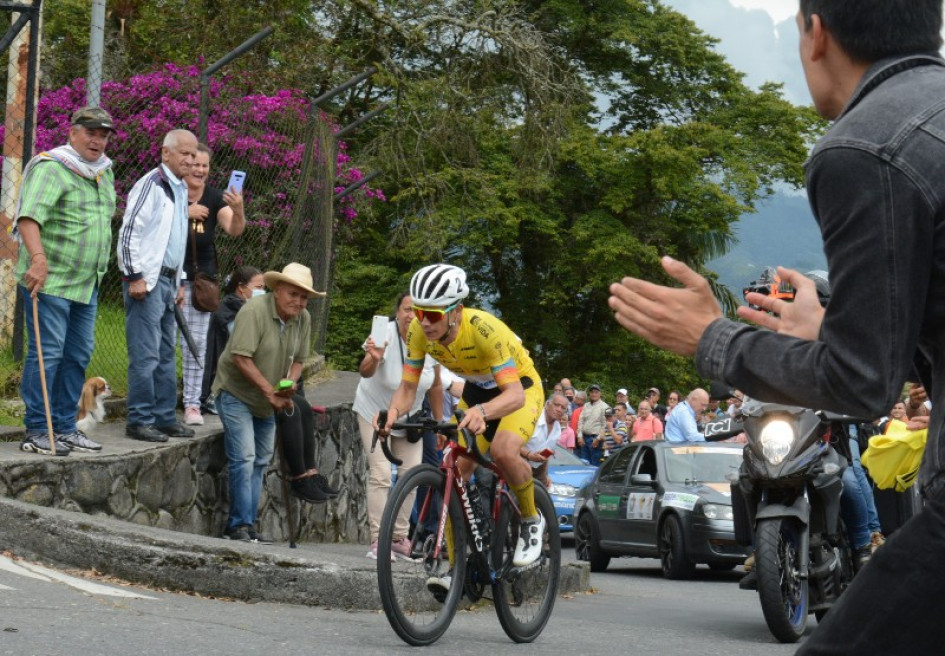 El paso demoledor de Miguel Ángel López para ganar, en Chipre, la octava etapa de la Vuelta a Colombia. El paso demoledor de Miguel Ángel López para ganar, en Chipre, la octava etapa de la Vuelta a Colombia.