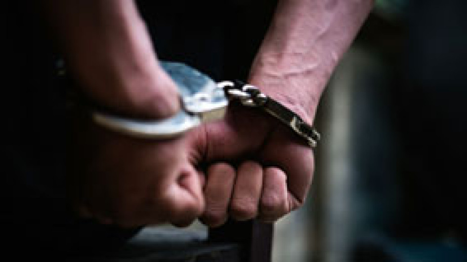 Foto / tomada del El País / LA PATRIA Desmantelan banda criminal. Foto / tomada del El País / LA PATRIA Desmantelan banda criminal.
