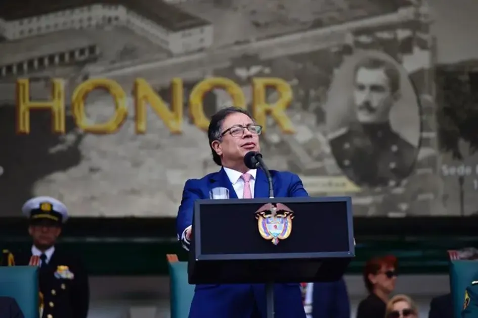 Gustavo Petro. Gustavo Petro.