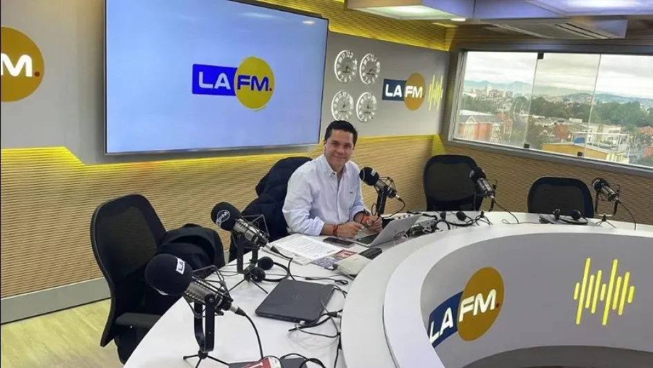 Luis Carlos Vélez, director de la FM de RCN Radio. Luis Carlos Vélez, director de la FM de RCN Radio.