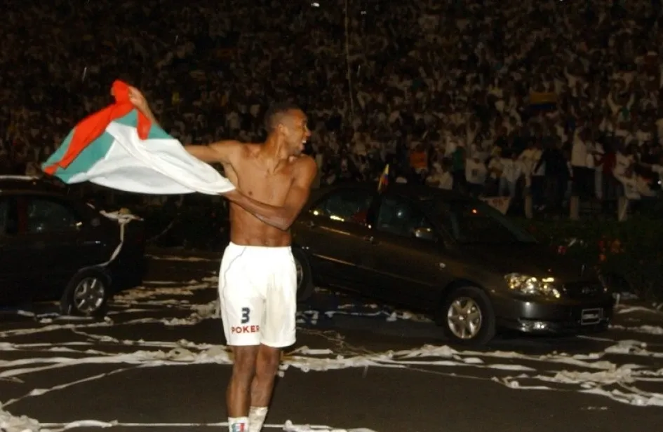 Jhon Viáfara en la celebración del título de la Copa Libertadores que el Once Caldas obtuvo hace 19 años. Once Caldas