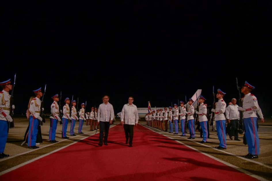 El presidente, Gustavo Petro, en su llegada anoche a La Habana (Cuba). El presidente, Gustavo Petro, en su llegada anoche a La Habana (Cuba).