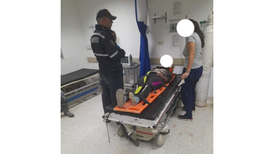 El accidente fue atendido sobre las 2:00 a.m. por dos oficiales y un bombero de Marmato. El accidente fue atendido sobre las 2:00 a.m. por dos oficiales y un bombero de Marmato.
