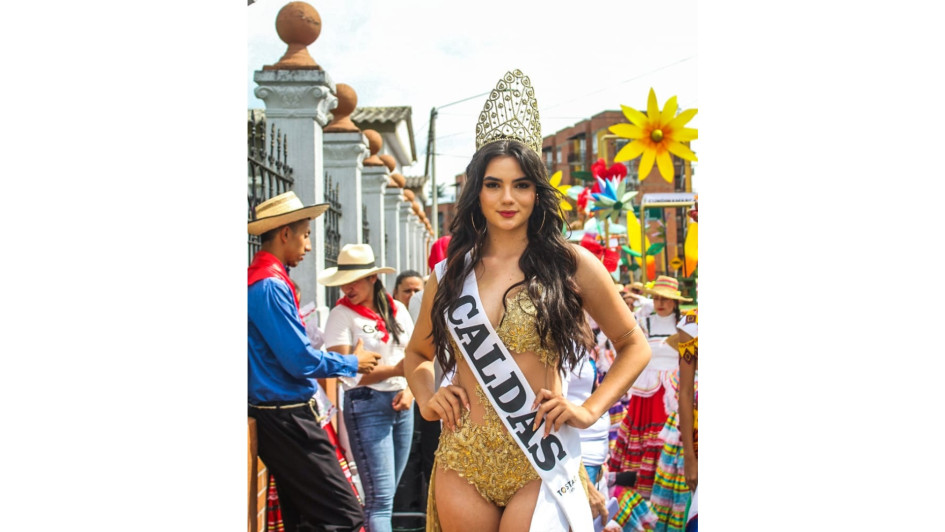 Stefanny ganó el Reinado Departamental de la Cabuya y el Paisaje Cultural Cafetero en Aranzazu, su tierra natal, en el 2022. Stefanny ganó el Reinado Departamental de la Cabuya y el Paisaje Cultural Cafetero en Aranzazu, su tierra natal, en el 2022.