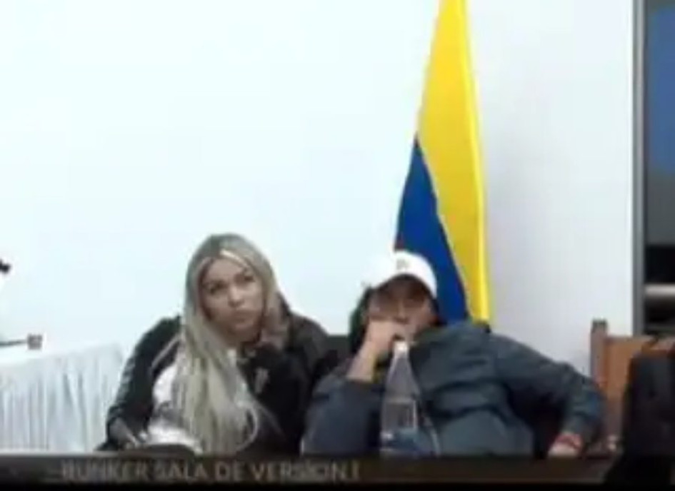 Daysuris Vásquez y Nicolás Petro ayer en el búnker de la Fiscalía durante la audiencia que se suspendió. Daysuris Vásquez y Nicolás Petro ayer en el búnker de la Fiscalía durante la audiencia que se suspendió.