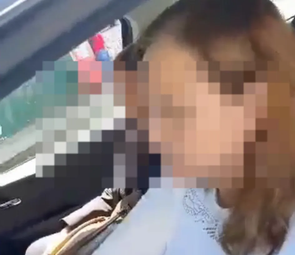 La conductora señalada. La conductora señalada.