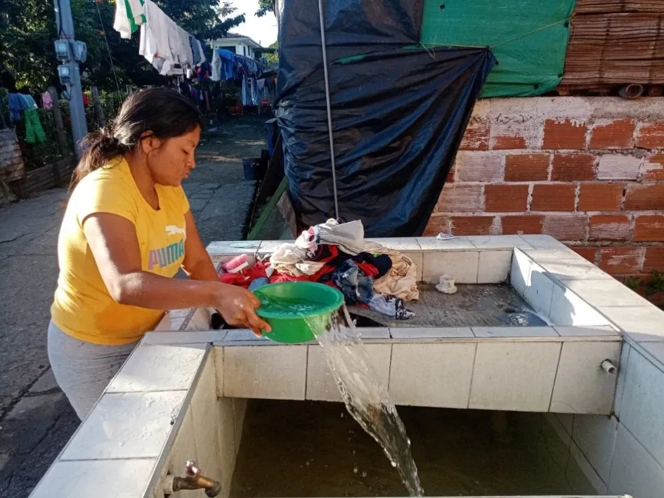 María Andrea Bueno de la Parcialidad Ambacheque, reclama agua potable para la vereda La Plata y para su comunidad indígena. Comenta que por consumir agua cruda de Campoalegre, los niños se enferman continuamente. María Andrea Bueno de la Parcialidad Ambacheque, reclama agua potable para la vereda La Plata y para su comunidad indígena. Comenta que por consumir agua cruda de Campoalegre, los niños se enferman continuamente.