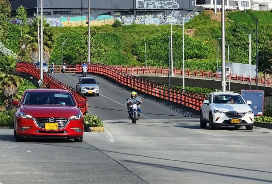 Los contribuyentes pueden pagar en Davivienda, en Av Villas, o a través de a página de la Gobernación de Caldas. Impuesto vehicular