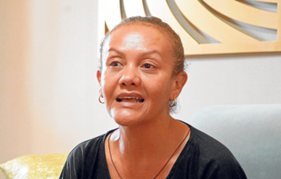 Darlin Arrieta, hermana del cirujano plástico colombiano Edwin Arrieta, asesinado en Tailandia, exige justicia para su familiar. Darlin Arrieta, hermana del cirujano plástico colombiano Edwin Arrieta, asesinado en Tailandia, exige justicia para su familiar.