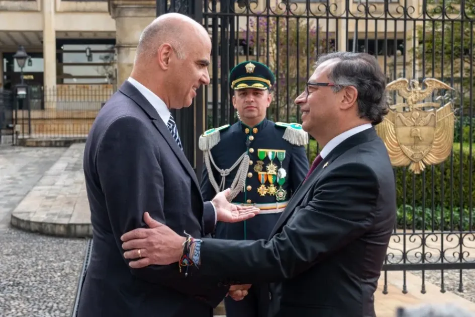 Alain Berset y Gustavo Petro. Alain Berset y Gustavo Petro.