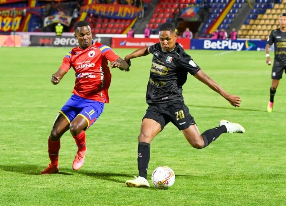 El manizaleño Alejandro García no pudo conducir al Once Caldas a sumar sus primeros puntos de visitante este semestre. El manizaleño Alejandro García no pudo conducir al Once Caldas a sumar sus primeros puntos de visitante este semestre.
