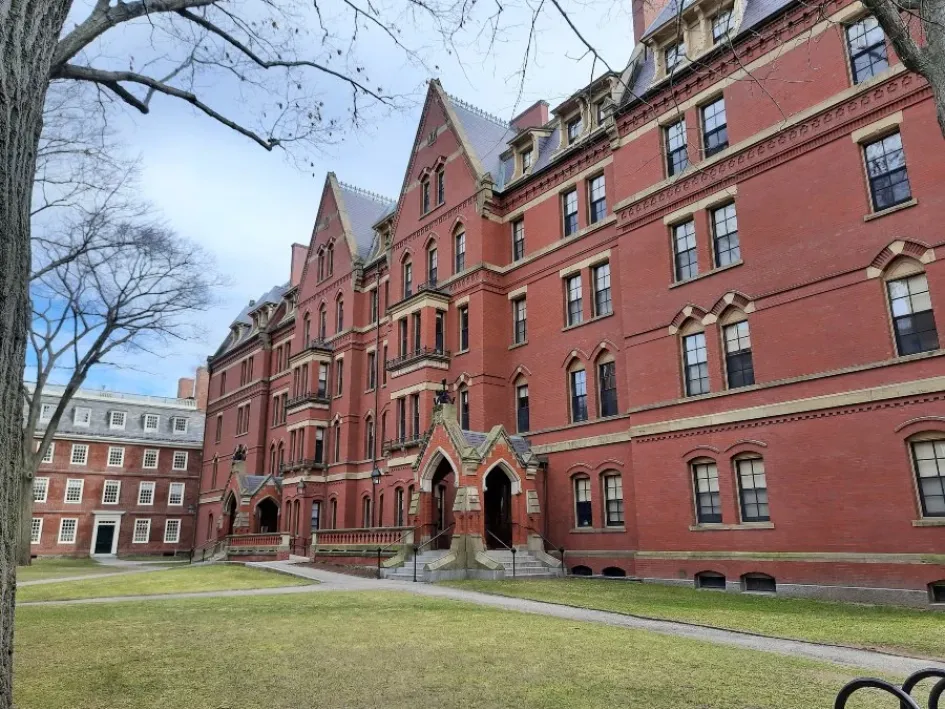 Harvard Harvard.