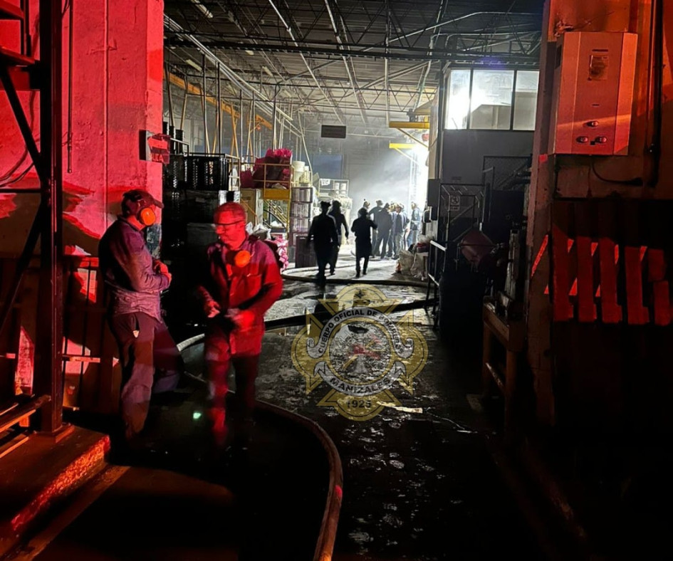 Área de la empresa Incolma, en donde se presentó el incendio de esta madrugada en Manizales. Incendio en Manizales