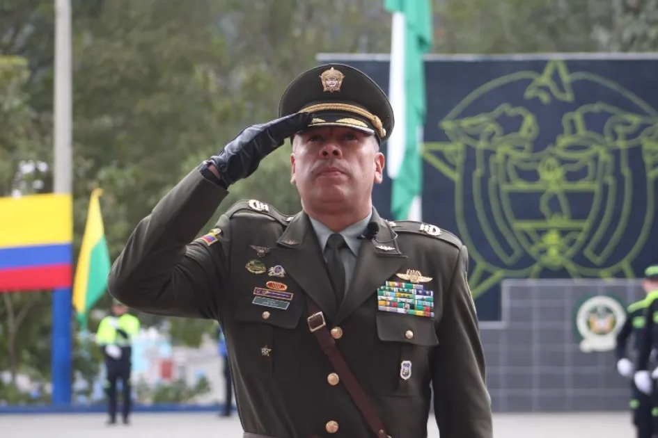 Coronel John Carlos Rojas Rincón, nuevo comandante de la Policía Metropolitana de Manizales y Villamaría. Coronel John Carlos Rojas Rincón, nuevo comandante de la Policía Metropolitana de Manizales y Villamaría.