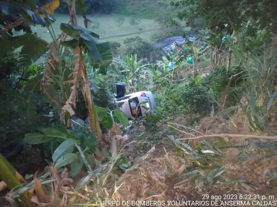 Este es el carro que rodó en la Troncal de Occidente. Este es el carro que rodó en la Troncal de Occidente.