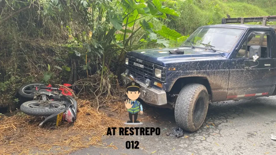 Así quedaron los automotores tras el accidente de tránsito en la vereda Danta de Neira. Así quedaron los automotores tras el accidente de tránsito en la vereda Danta de Neira.
