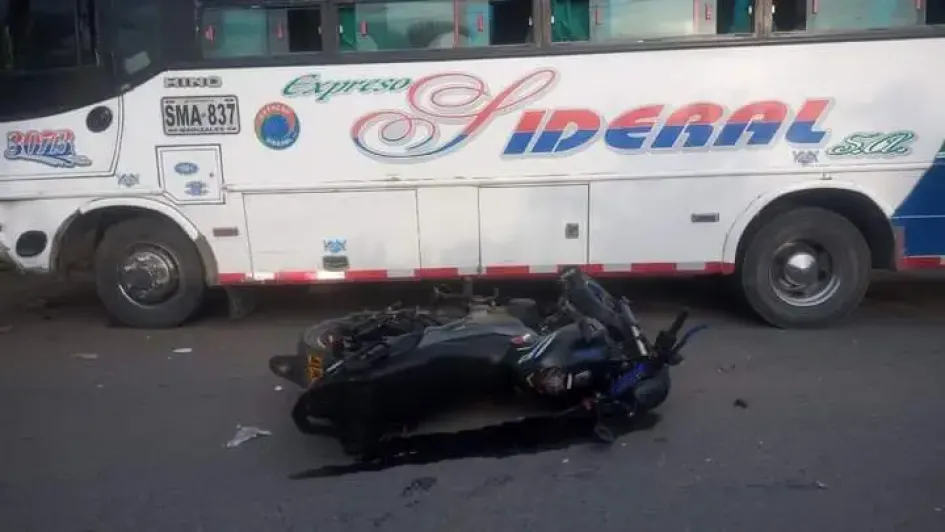 Este es el accidente en el que resultó lesionado el motociclista. Este es el accidente en el que resultó lesionado el motociclista.