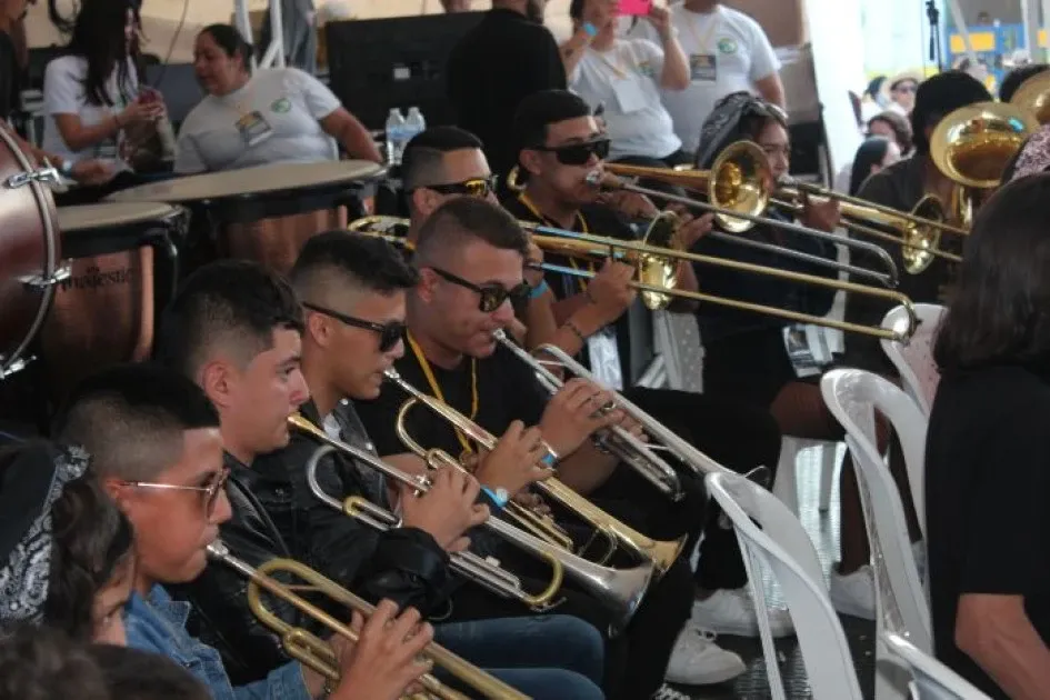 Los festivales departamentales son la oportunidad que tiene los jóvenes músicos de mostrar su talento. Los festivales departamentales son la oportunidad que tiene los jóvenes músicos de mostrar su talento.