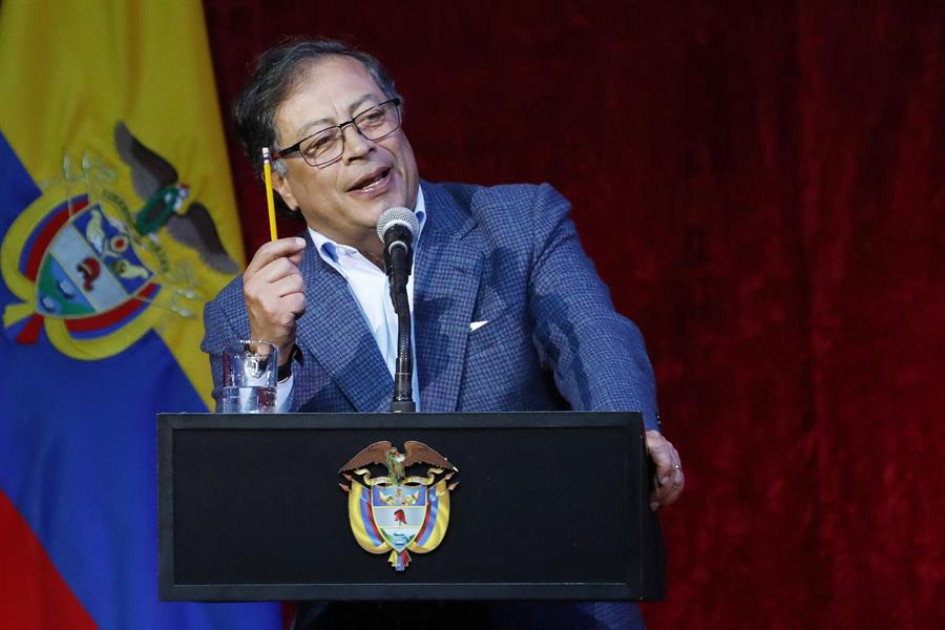 Gustavo Petro. Gustavo Petro.
