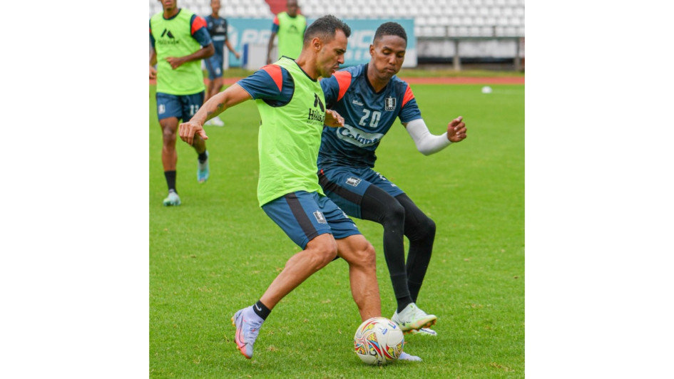 Marlon Piedrahíta y Alejandro García, titulares hoy con el Once Caldas en juego clave con el Atlético Huila. La cita es a las 8:20 de la noche en el estadio Palogrande. Marlon Piedrahíta y Alejandro García, titulares hoy con el Once Caldas en juego clave con el Atlético Huila. La cita es a las 8:20 de la noche en el estadio Palogrande.