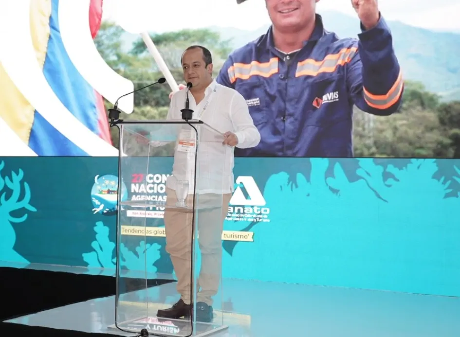 Carlos Eduardo Enríquez Caicedo Carlos Eduardo Enríquez Caicedo