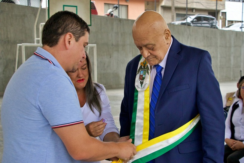José Óscar González se posesionó hace ocho días como alcalde de Pensilvania para finalizar el período 2020-2023. José Óscar González se posesionó hace ocho días como alcalde de Pensilvania para finalizar el período 2020-2023.