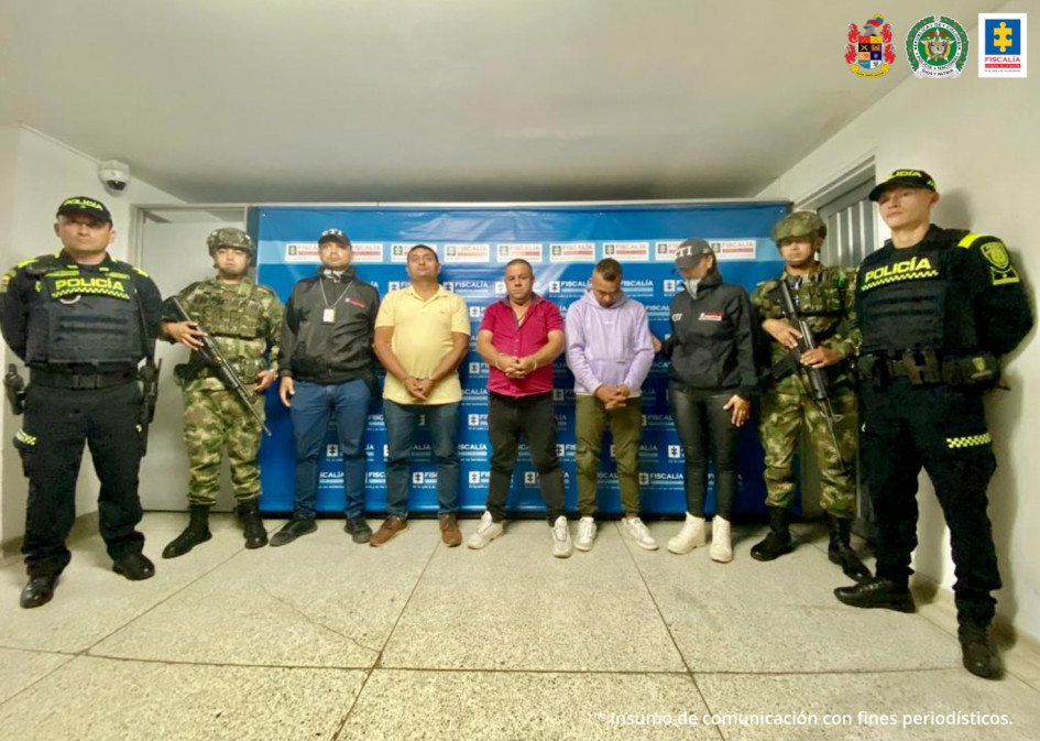 Los presuntos integrantes de la organización usarían vehículos hurtados para transportar los estupefacientes desde Corinto (Cauca), hacía Caldas, Antioquia y Nariño. Los presuntos integrantes de la organización usarían vehículos hurtados para transportar los estupefacientes desde Corinto (Cauca), hacía Caldas, Antioquia y Nariño.