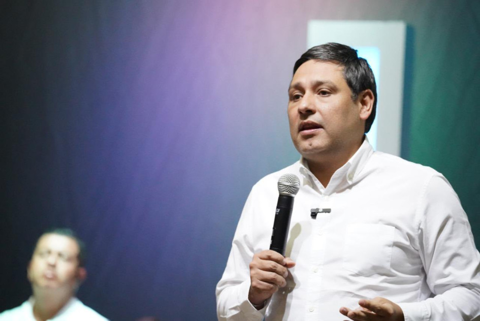 Mauricio Lizcano, ministro de las TIC. Mauricio Lizcano, ministro de las TIC.